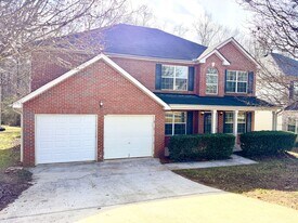 1980 Sawgrass Dr in Hampton, GA - Building Photo