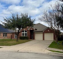 20805 Prestwick Dr in Hutto, TX - Building Photo