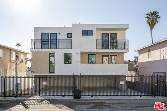 1430 W 9th St in Los Angeles, CA - Building Photo - Building Photo