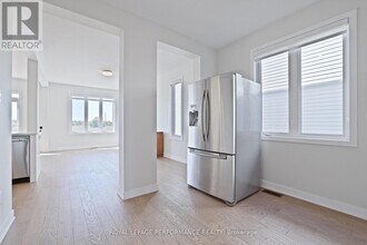 116 Main Halyard Ln in Ottawa, ON - Building Photo - Building Photo