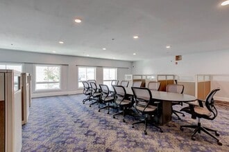 519 Broadway, Unit 201 in Somerville, MA - Building Photo - Building Photo