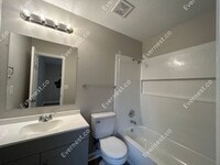 886 Acorn Cove photo'