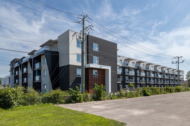 Habitations Rive Gauche Blainville in Blainville, QC - Building Photo - Building Photo