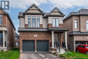 29 Rustic Oak Trl in North Dumfries, ON - Building Photo