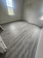 2374 S 18th St in Milwaukee, WI - Building Photo - Building Photo