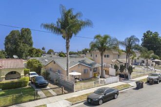 407 W Magnolia St in Compton, CA - Building Photo - Building Photo