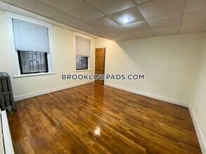 364 Riverway-Unit -1 in Boston, MA - Building Photo - Building Photo