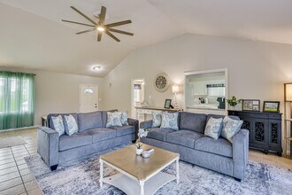 634 Kettle Creek Dr in Grovetown, GA - Building Photo - Building Photo