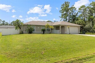 1290 Mendavia Terrace in North Port, FL - Building Photo - Building Photo