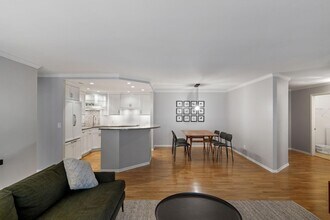 2885 Knox Ave S in Minneapolis, MN - Building Photo - Building Photo