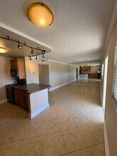305 E Ocean Ave in Boynton Beach, FL - Building Photo - Building Photo