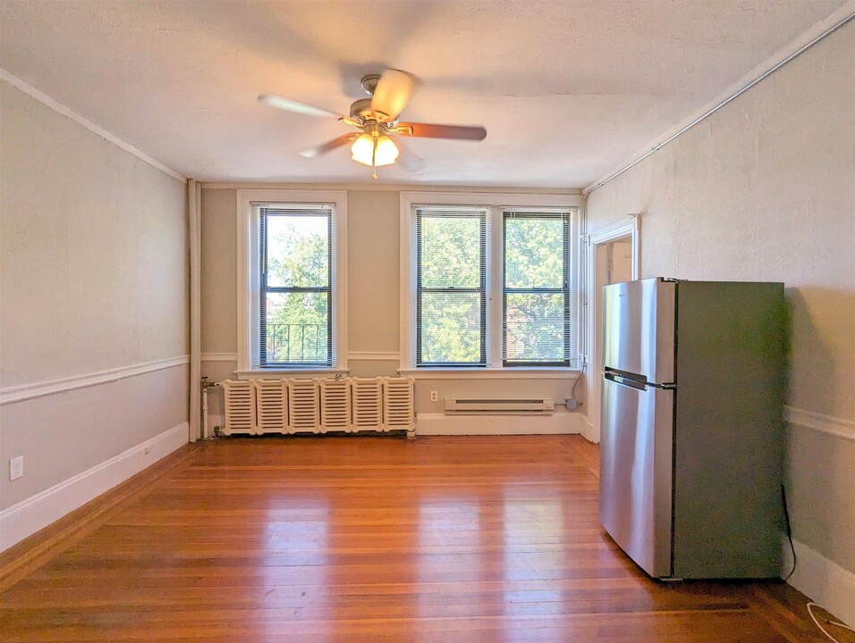 56 JFK St, Unit 12 in Cambridge, MA - Building Photo