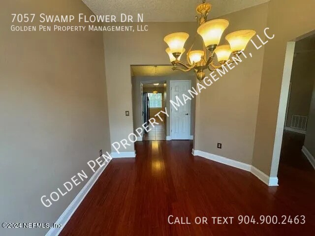 7057 Swamp Flower Dr N in Jacksonville, FL - Building Photo - Building Photo