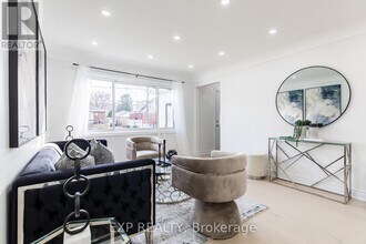 46 Upper Walker Ave in Hamilton, ON - Building Photo - Building Photo