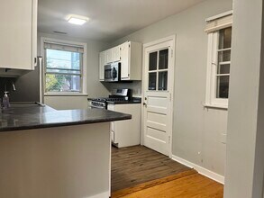10529 S Artesian Ave in Chicago, IL - Building Photo - Building Photo