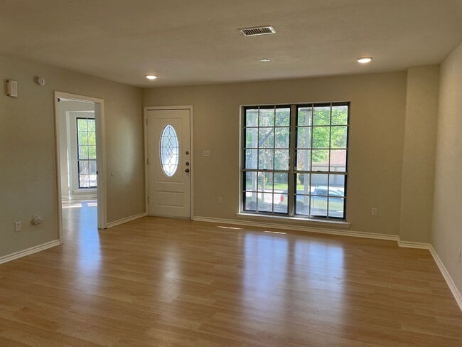 706 Fairway Rd in Waco, TX - Building Photo - Building Photo