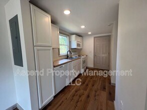 342 Julian Rd in Ringgold, GA - Building Photo - Building Photo