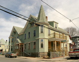 408 Seaver St in Boston, MA - Building Photo