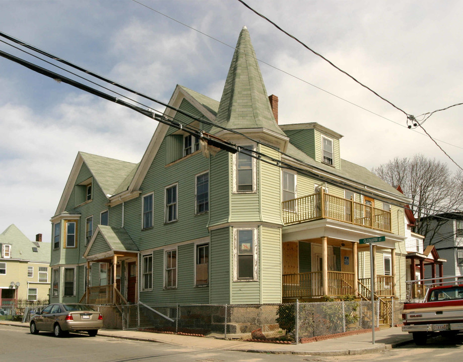 408 Seaver St in Boston, MA - Foto de edificio