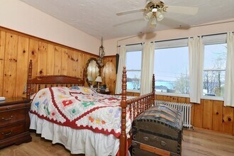 6 Lakeshore Rd in Westport, MA - Building Photo - Building Photo