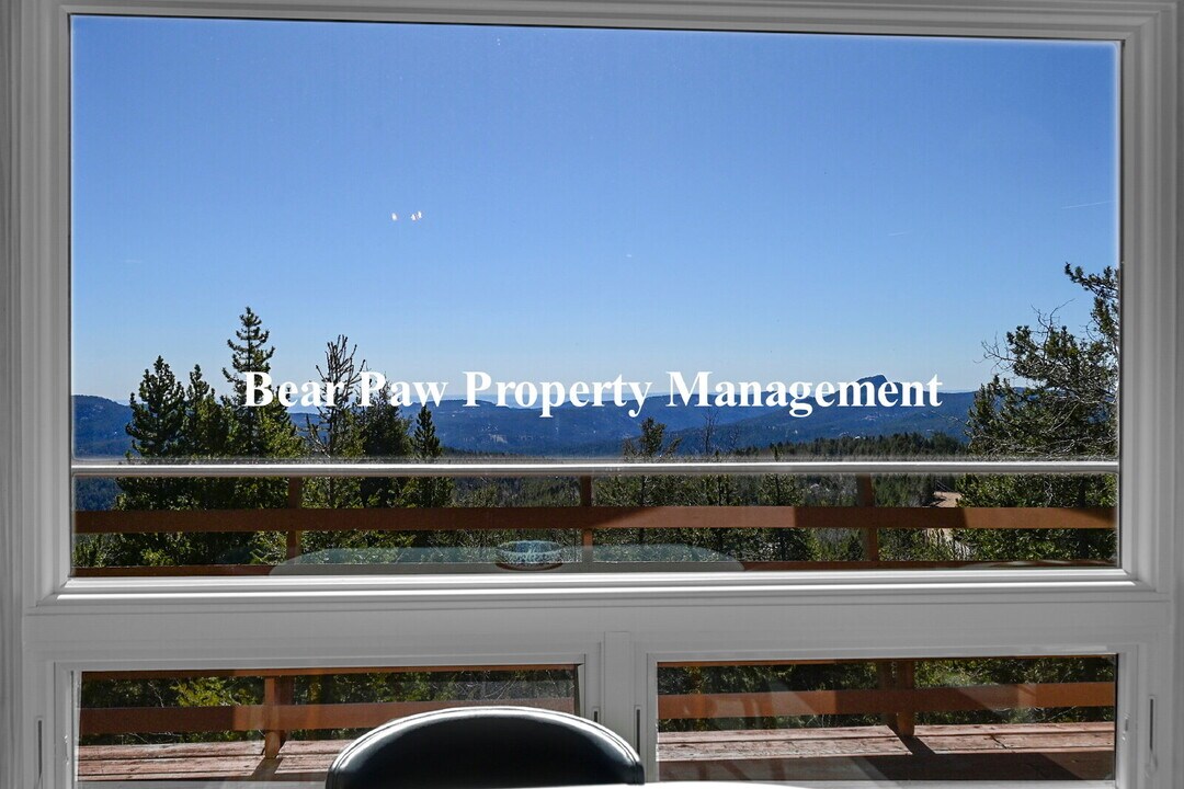 11322 Conifer Mountain Rd in Conifer, CO - Building Photo
