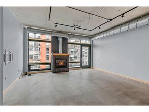 720 N 4th St-Unit -403 in Minneapolis, MN - Building Photo - Building Photo