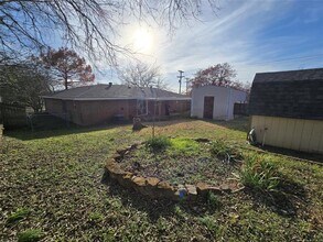 301 E 6th St in Weatherford, TX - Building Photo - Building Photo
