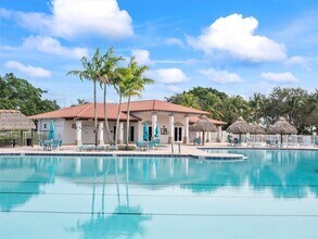 4279 Greenbriar Ln in Weston, FL - Building Photo - Building Photo