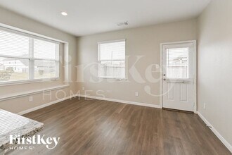 24703 Lorenzo Glaze Trail in Katy, TX - Foto de edificio - Building Photo