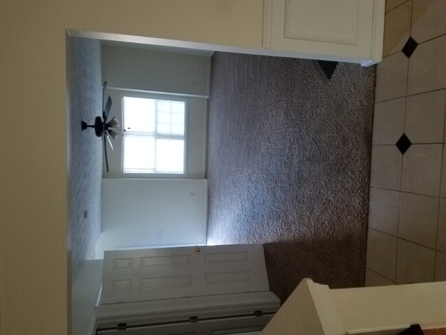 4 Grand Central Pkwy in Decatur, GA - Building Photo - Building Photo