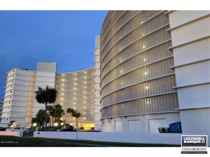 1601 Ocean Dr S in Jacksonville Beach, FL - Building Photo