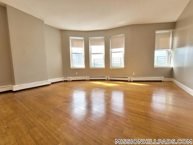338 Warren St in Boston, MA - Building Photo - Building Photo