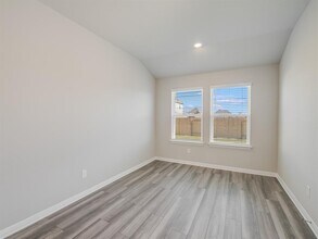 112 Capella Wy in Hutto, TX - Building Photo - Building Photo