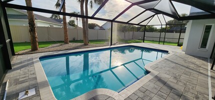 4270 Kingston Ct in Sarasota, FL - Building Photo - Building Photo