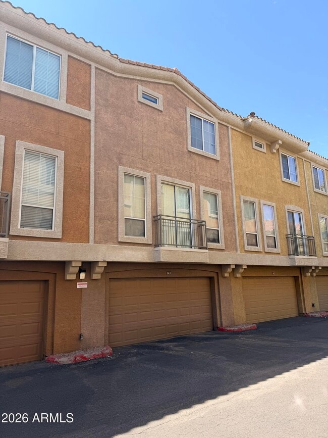 18250 N Cave Creek Rd