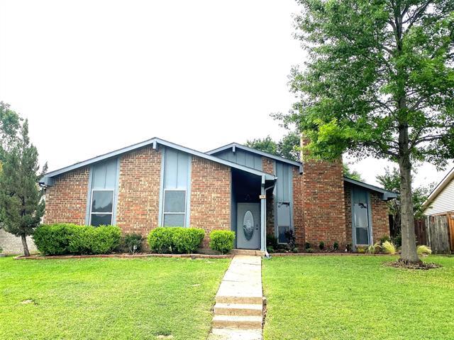 2704 Winding Creek Dr