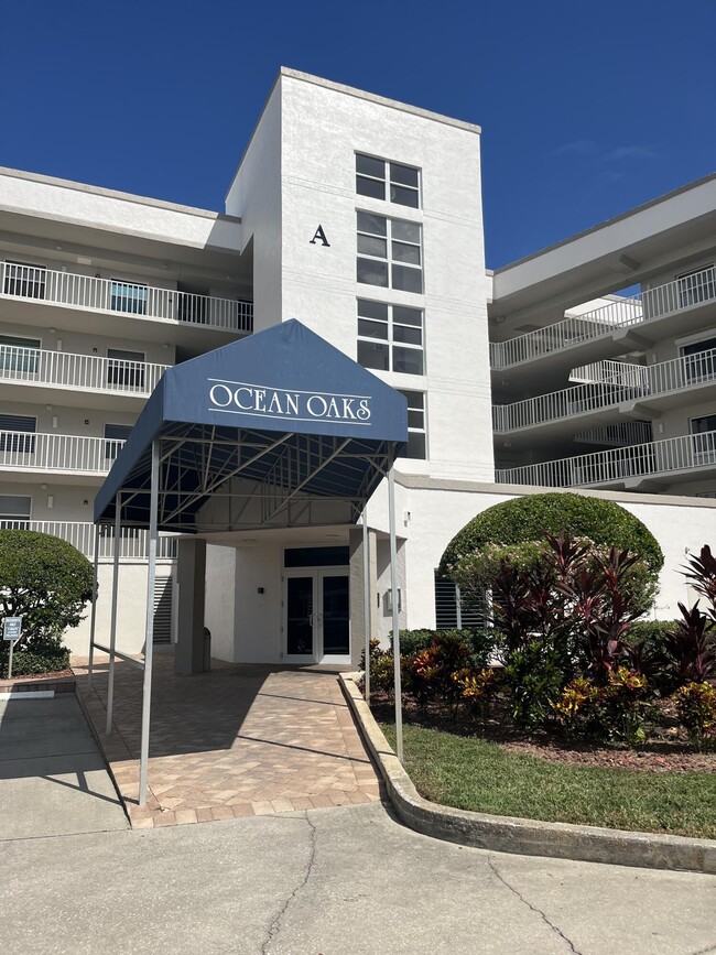 8700 Ridgewood Ave in Cape Canaveral, FL - Building Photo - Building Photo