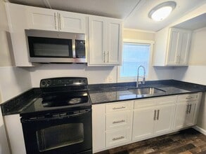 103 Elizabeth City Dr in Easley, SC - Building Photo - Building Photo