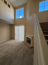 15 Hawaii Dr in Aliso Viejo, CA - Foto de edificio - Building Photo