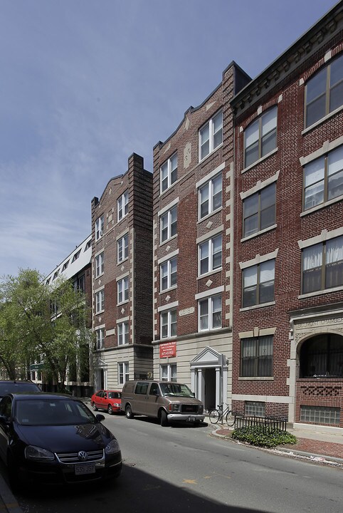 45-47 Symphony Rd in Boston, MA - Foto de edificio