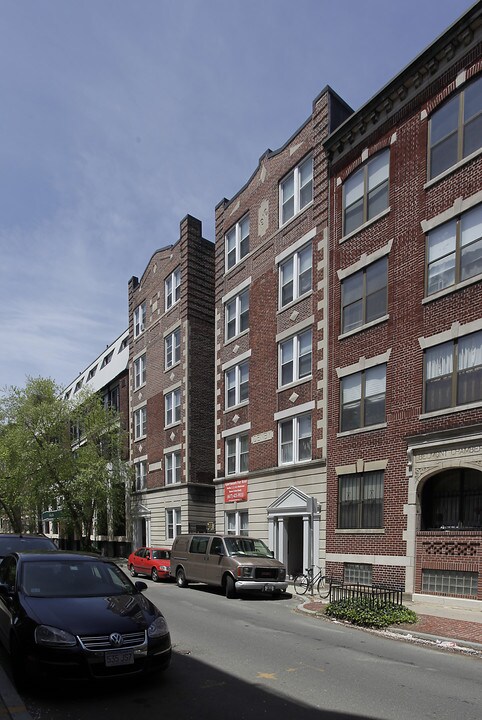 45-47 Symphony Rd in Boston, MA - Building Photo