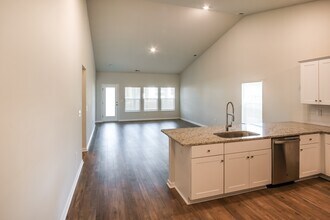 492 Craigflower Ct in Longs, SC - Building Photo - Building Photo