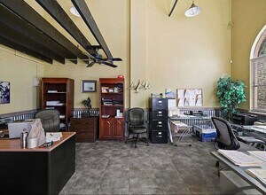 434 NE 3rd Ave in Cape Coral, FL - Building Photo - Building Photo