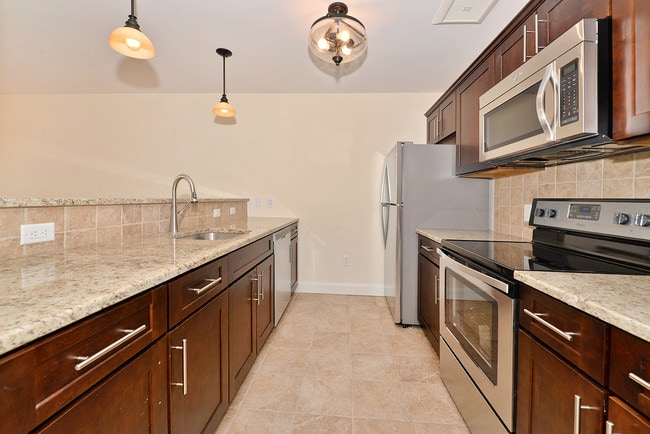 115Bruen in Newark, NJ - Building Photo - Building Photo