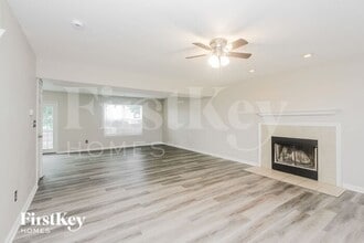 728 Woodway Ln in Bargersville, IN - Building Photo - Building Photo