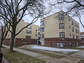 6251 N Talman Ave in Chicago, IL - Foto de edificio - Primary Photo