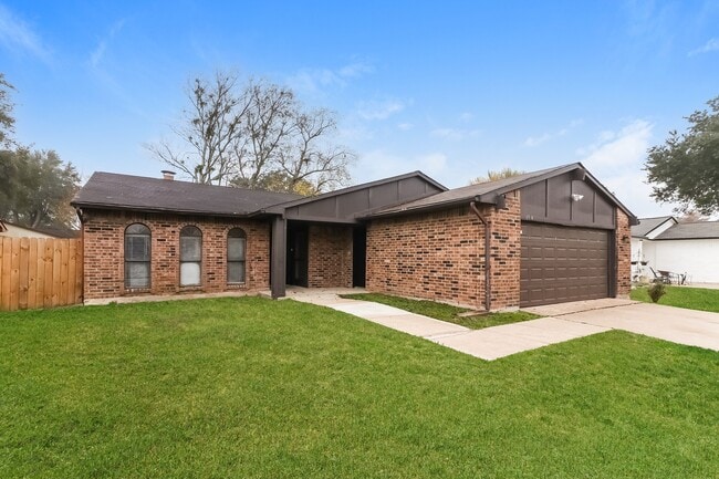 property at 6914 Pickett Dr