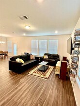 14205 Silver Lace Ln in Pflugerville, TX - Building Photo - Building Photo