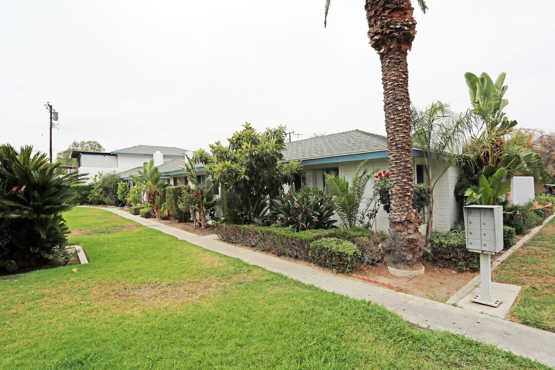 13291 Fletcher St in Garden Grove, CA - Building Photo