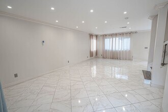 27544 Bernina Ave in Santa Clarita, CA - Building Photo - Building Photo